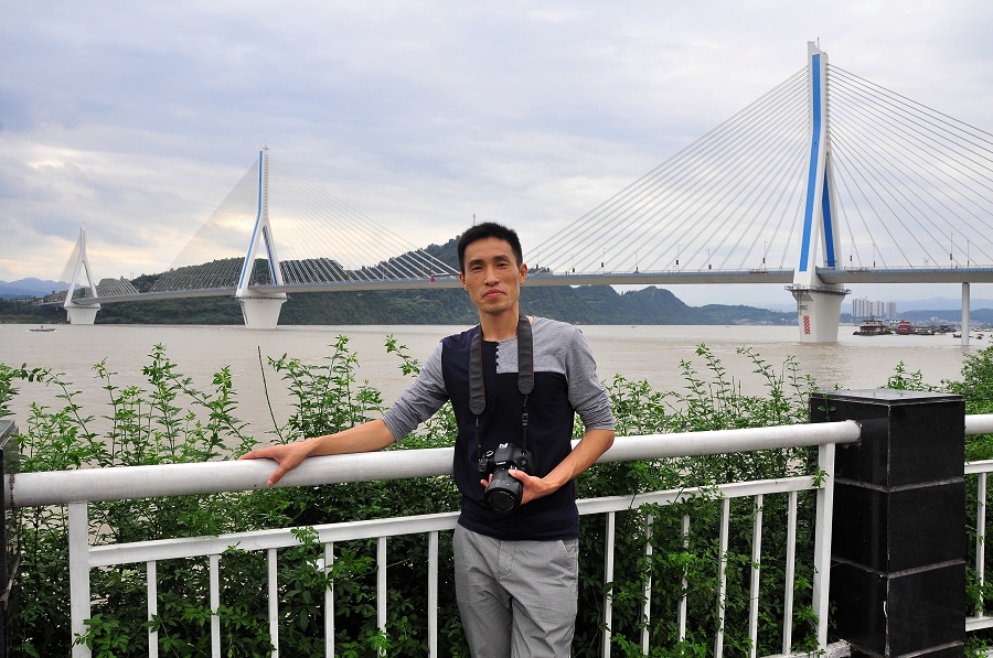 爾東馬：《在釜溪河邊，守住一粒鹽的白》